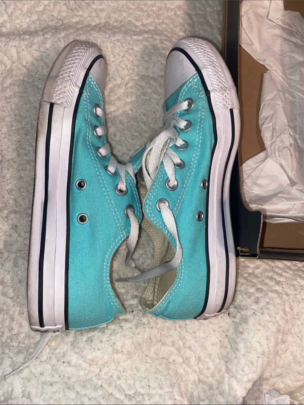 Women’s Low Top Sneakers in Teal - Picture 9 of 11